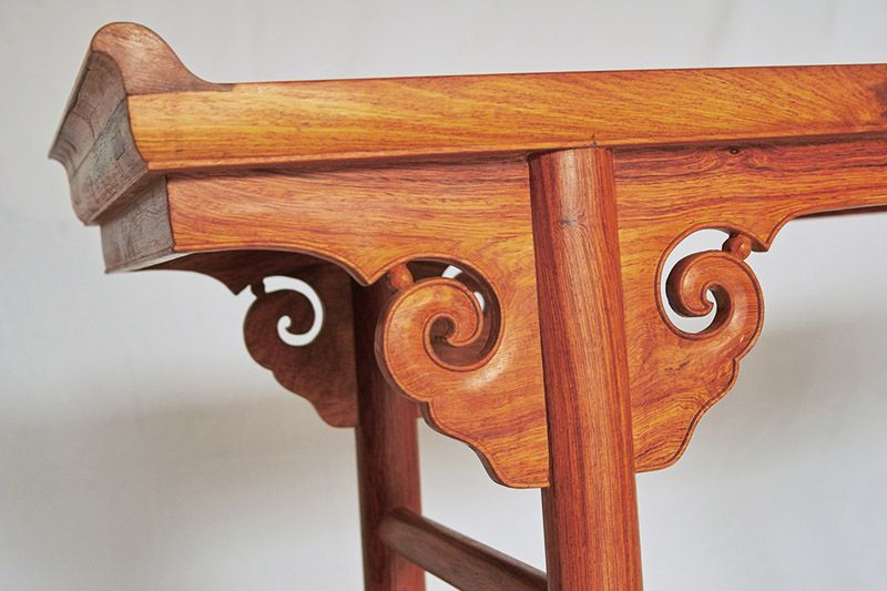 翘头案明.卷云纹夹头榫.翘头案-嘉和红木家具